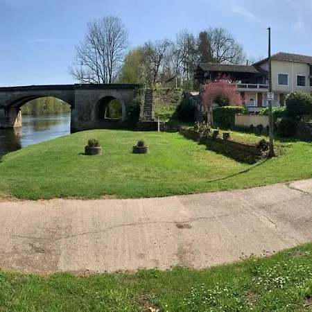 Brasseurs Du Pont - Microbrasserie Avec 招待所 希奥拉肯·佩里戈尔