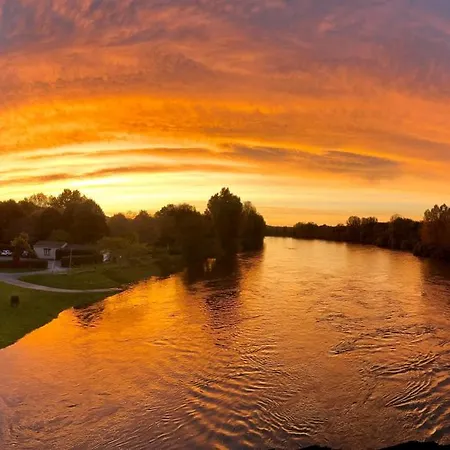 招待所 Brasseurs Du Pont - Microbrasserie Avec 希奥拉肯·佩里戈尔